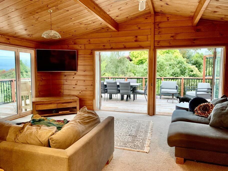 Soak In Cedar Tub, Stroll To Havelock Village Havelock North Εξωτερικό φωτογραφία